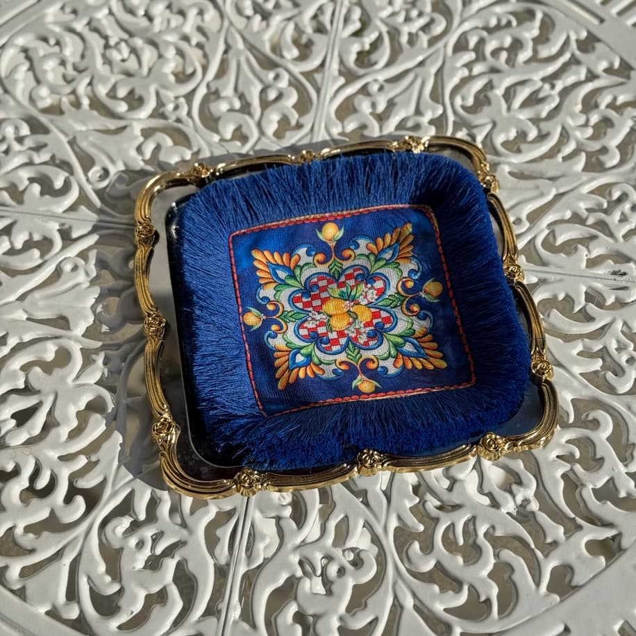 Mavi Püsküllü Peçete