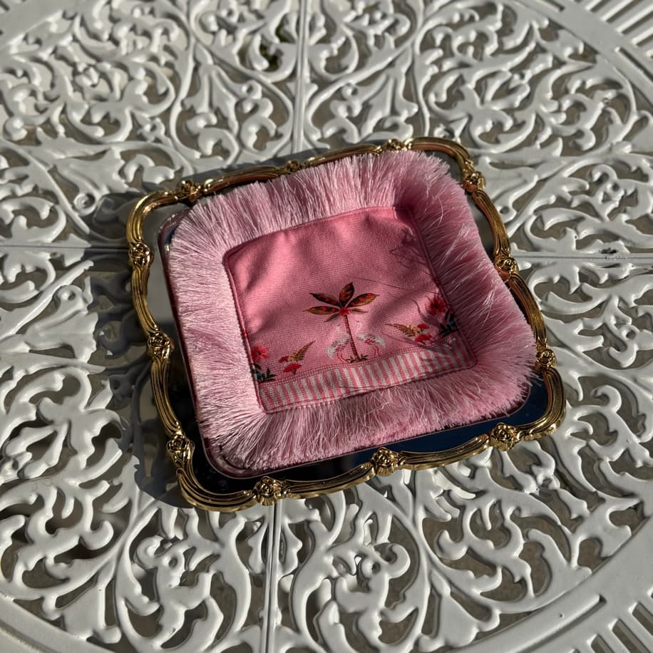 Pembe Mojerella Püsküllü Peçete